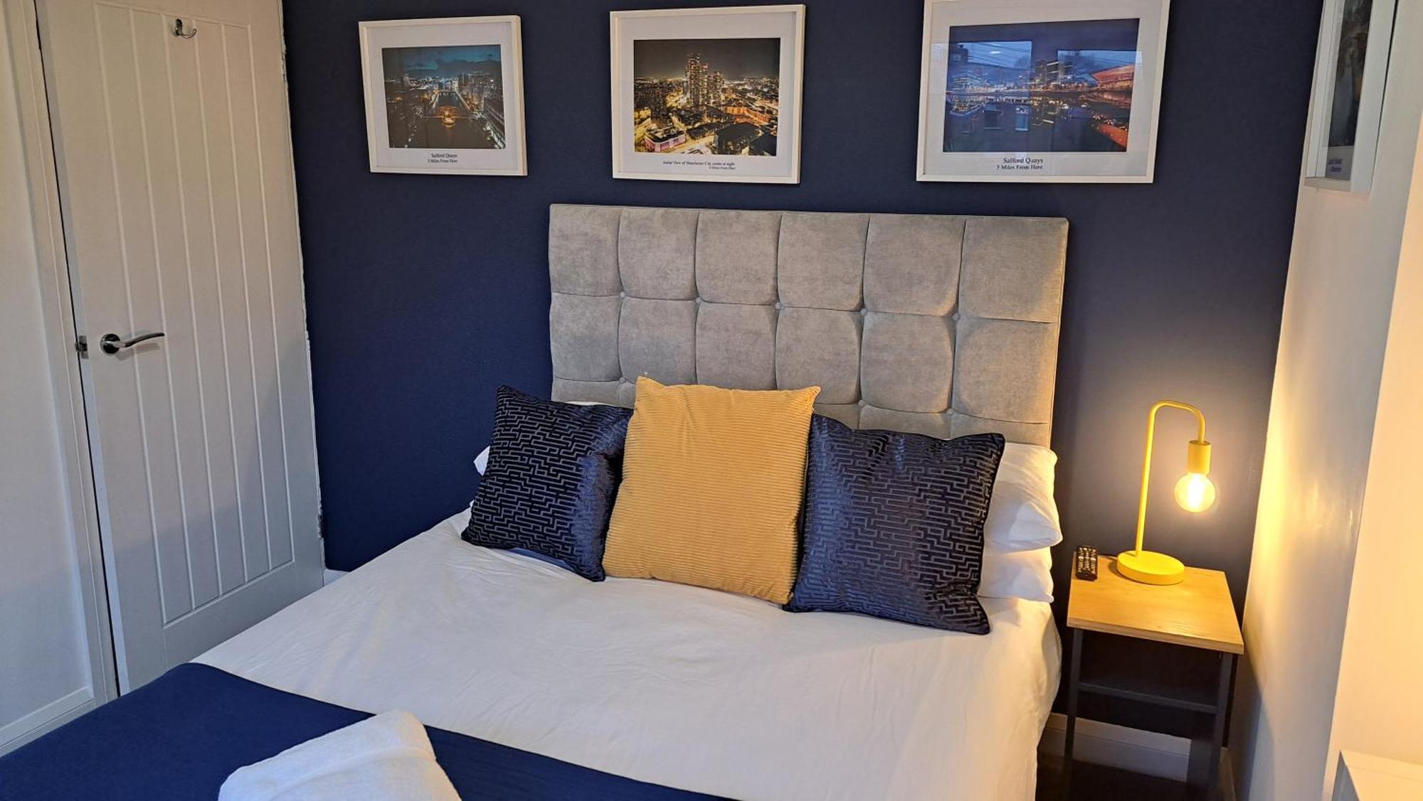 The Heart - Cosy 3 Bedroom House With Double Driveway And Garden In Mánchester Exterior foto